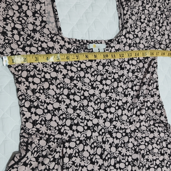 EUC Boden Jersey Jumpsuit Size 10R Black Pink Flutter Sleeve Floral Ankle Length - Picture 12 of 16